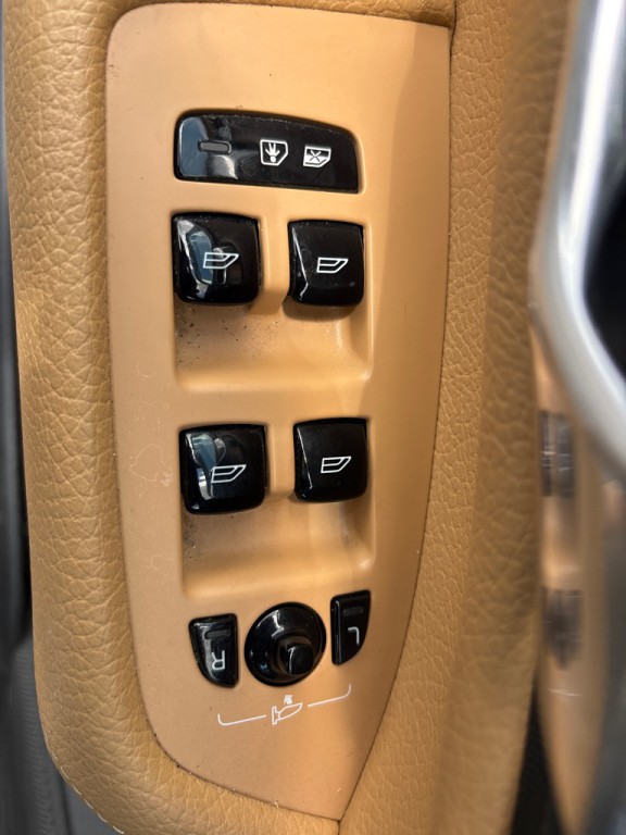 2018 Volvo XC90 Image 15
