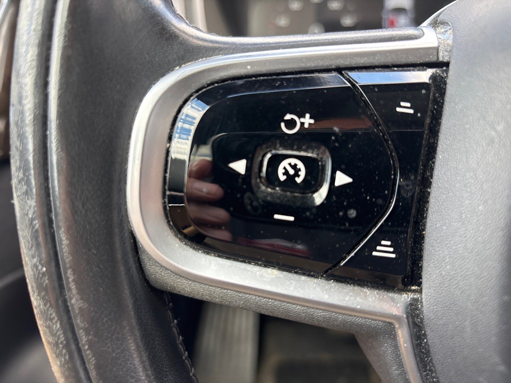 2018 Volvo XC90 Image 18