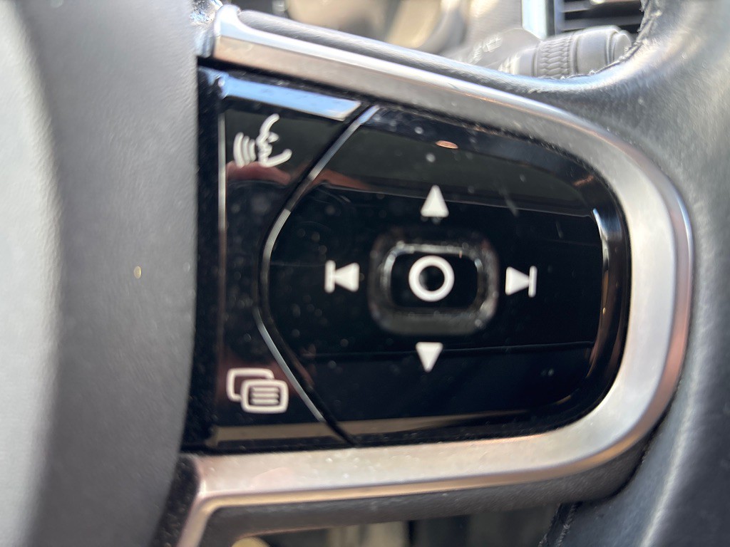 2018 Volvo XC90 Image 19