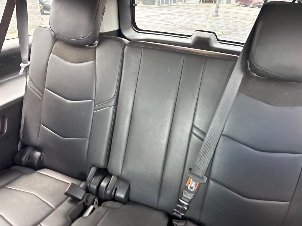 2019 Cadillac Escalade Image 10