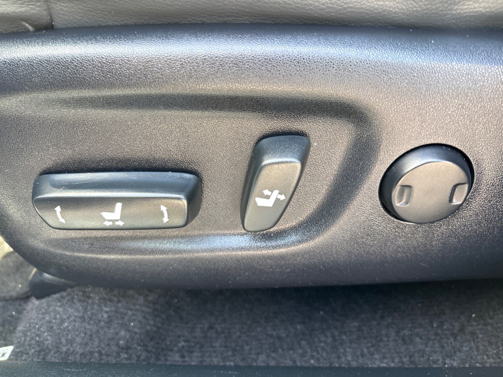 2013 Toyota Rav4 Image 13