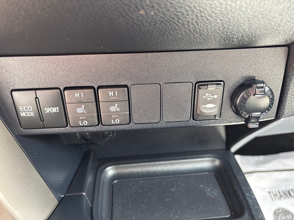 2013 Toyota Rav4 Image 24