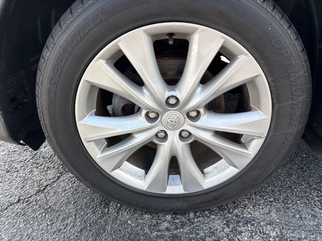 2013 Toyota Rav4 Image 28