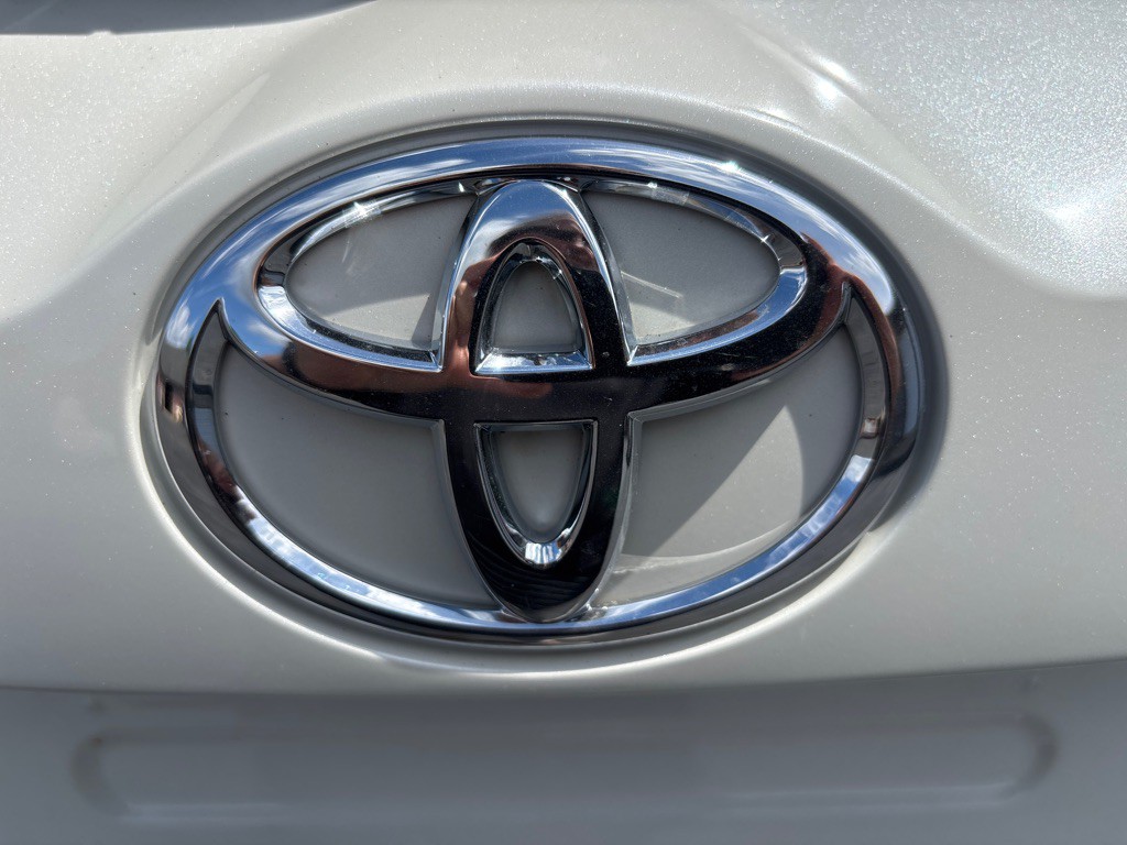 2013 Toyota Rav4 Image 31