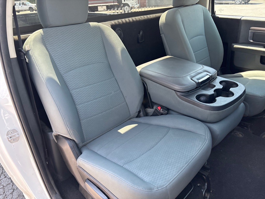 2017 RAM 1500 Image 9