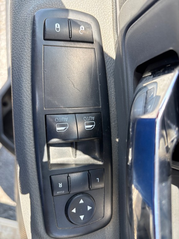 2017 RAM 1500 Image 10