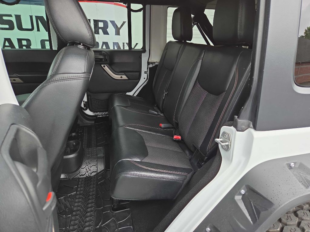 2016 Jeep Wrangler Unlimited Image 9