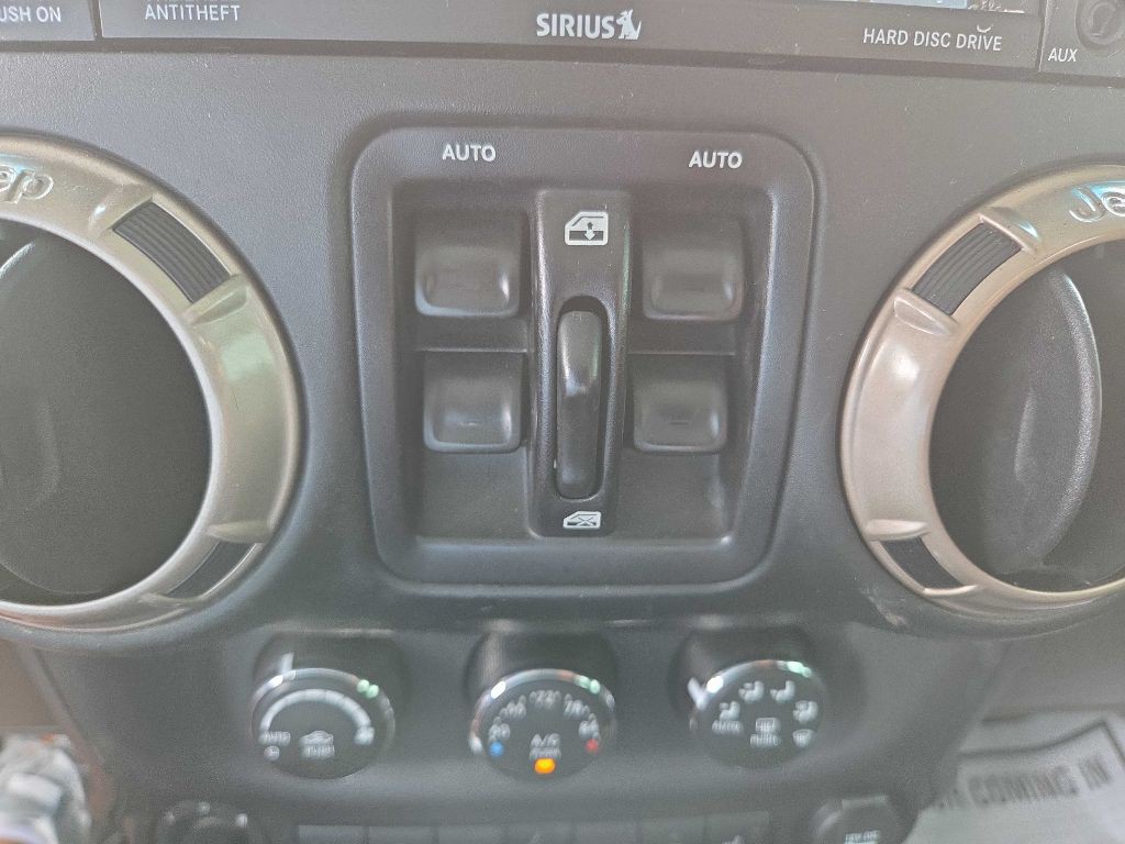 2016 Jeep Wrangler Unlimited Image 20