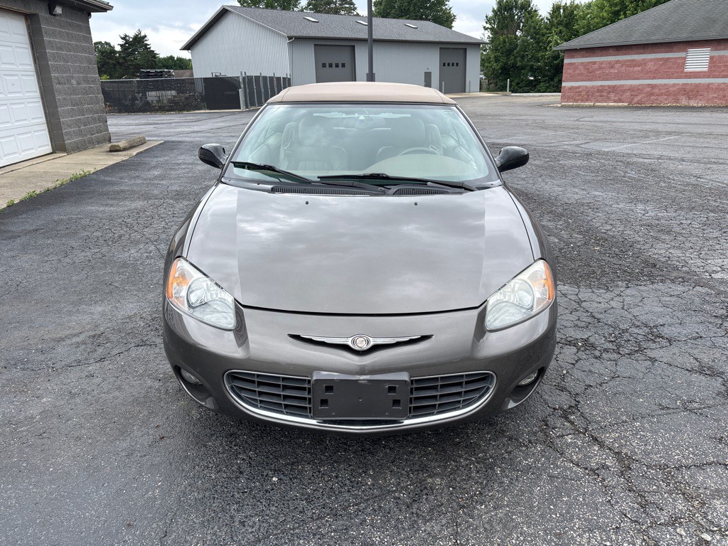 2001 Chrysler Sebring Image 3