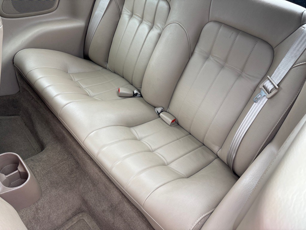 2001 Chrysler Sebring Image 9