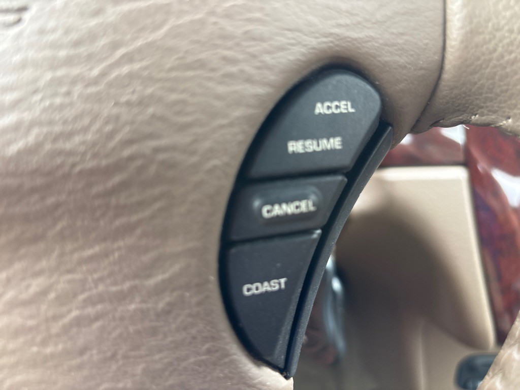 2001 Chrysler Sebring Image 16