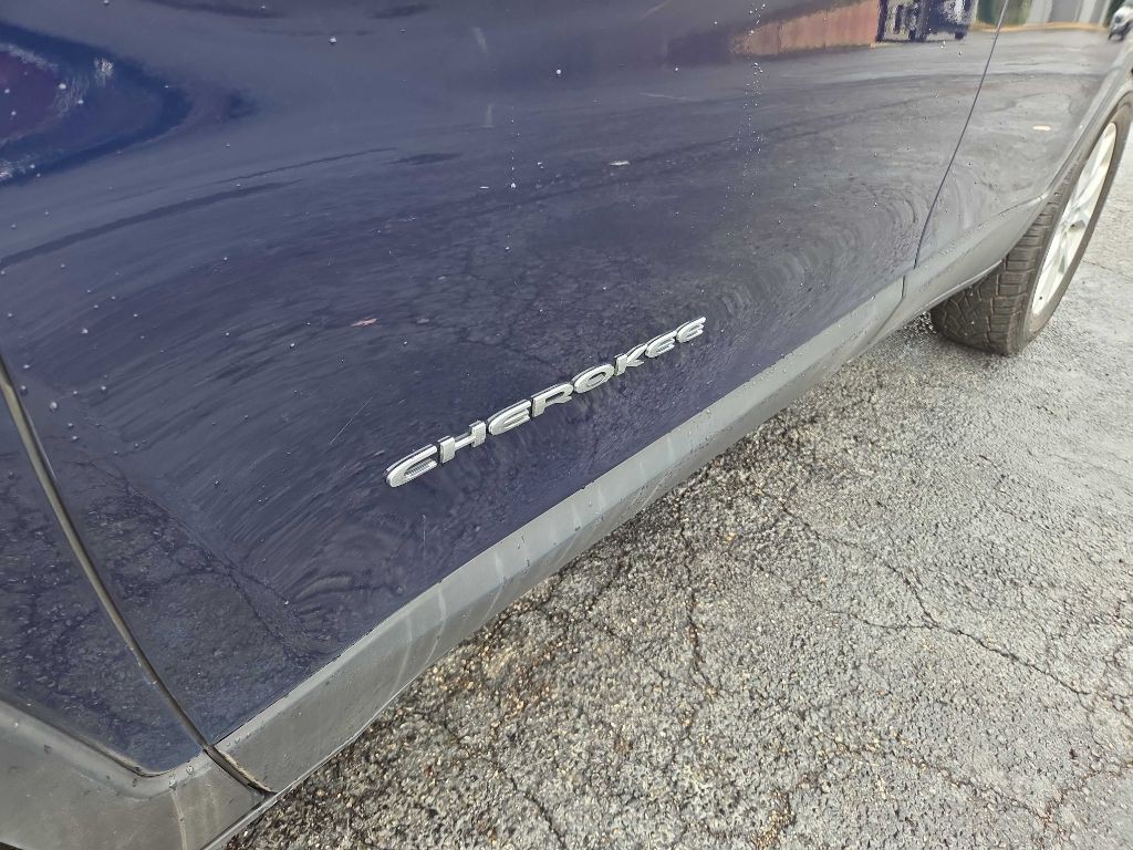 2015 Jeep Cherokee Image 25