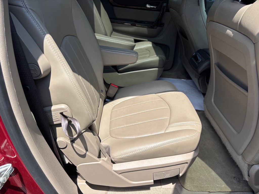2015 GMC Acadia Image 12