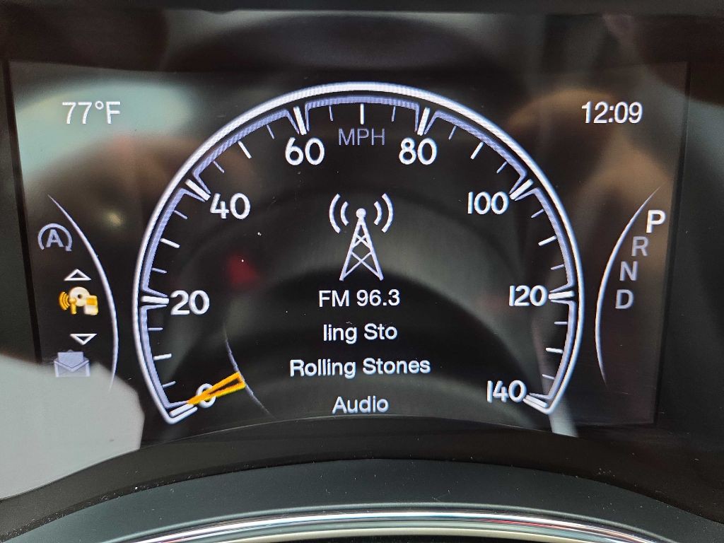 2017 Jeep Grand Cherokee Image 17