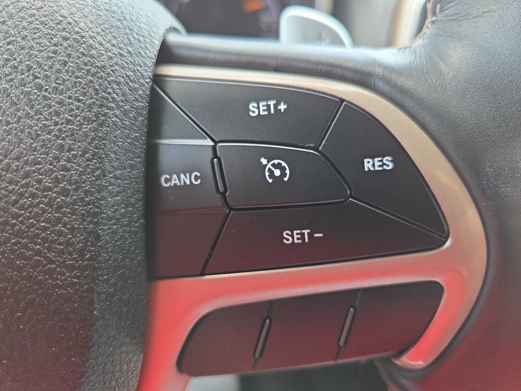 2017 Jeep Grand Cherokee Image 20