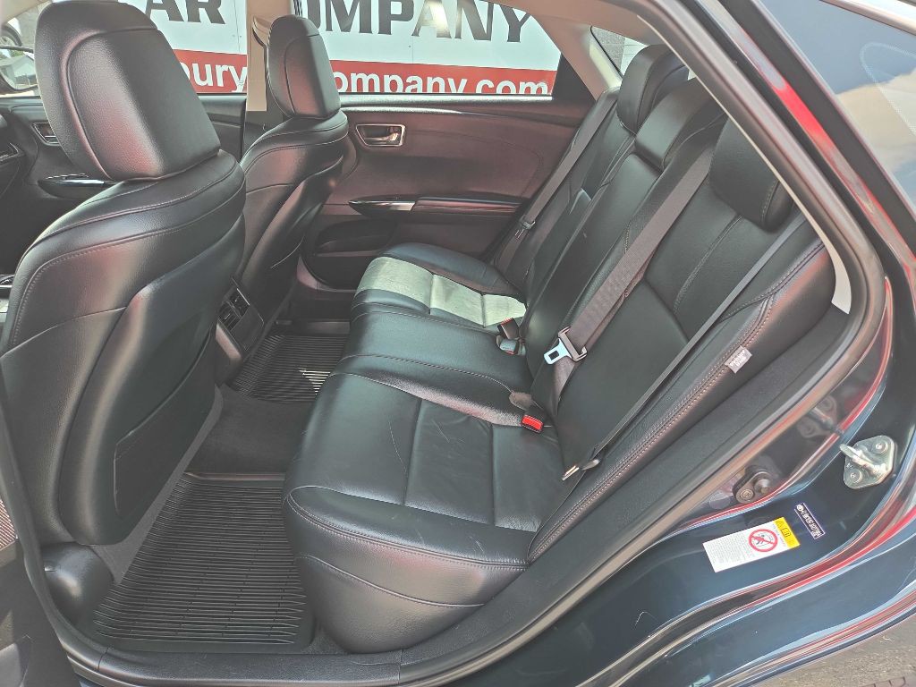 2018 Toyota Avalon Image 9