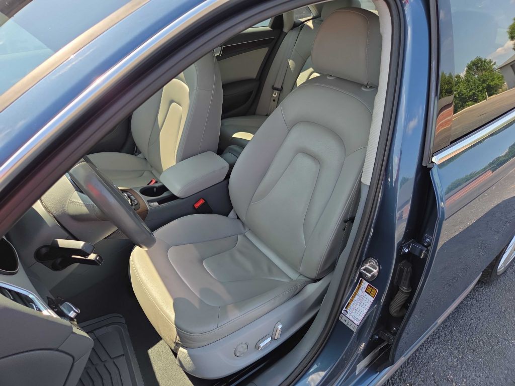 2015 Audi A4 Image 8