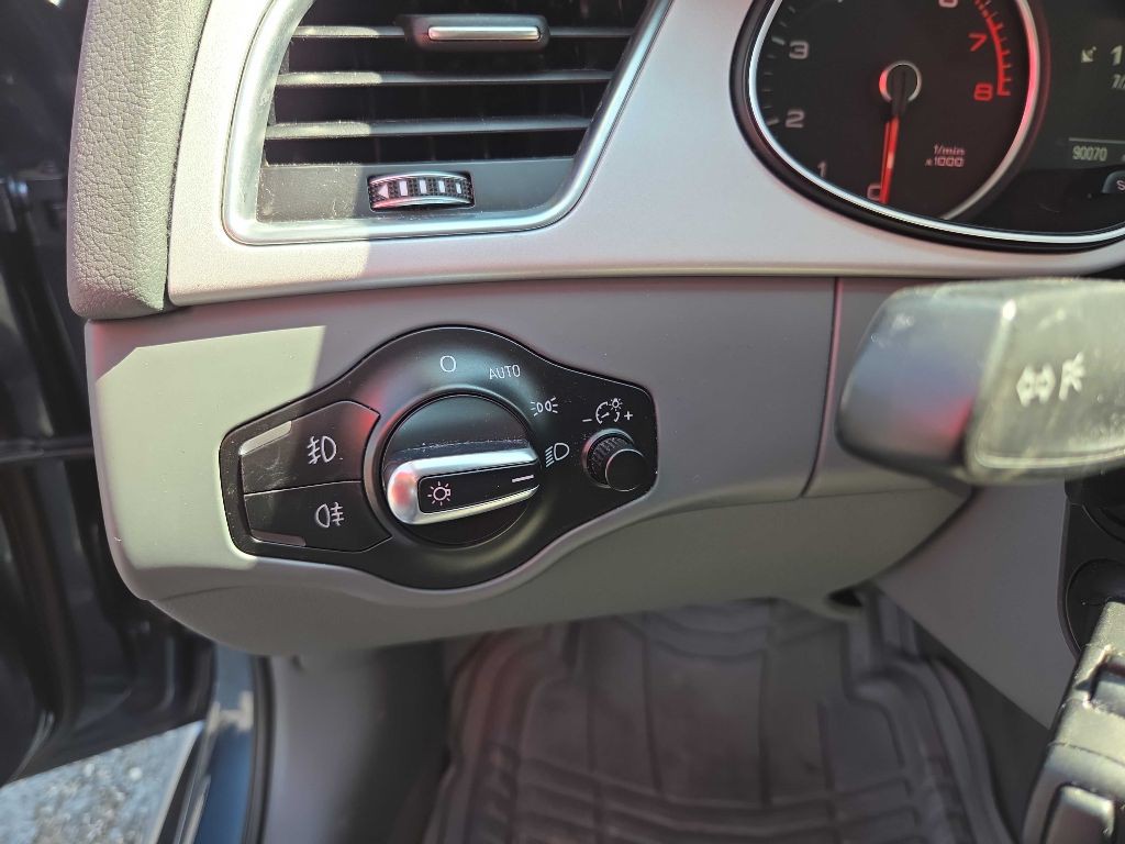 2015 Audi A4 Image 15