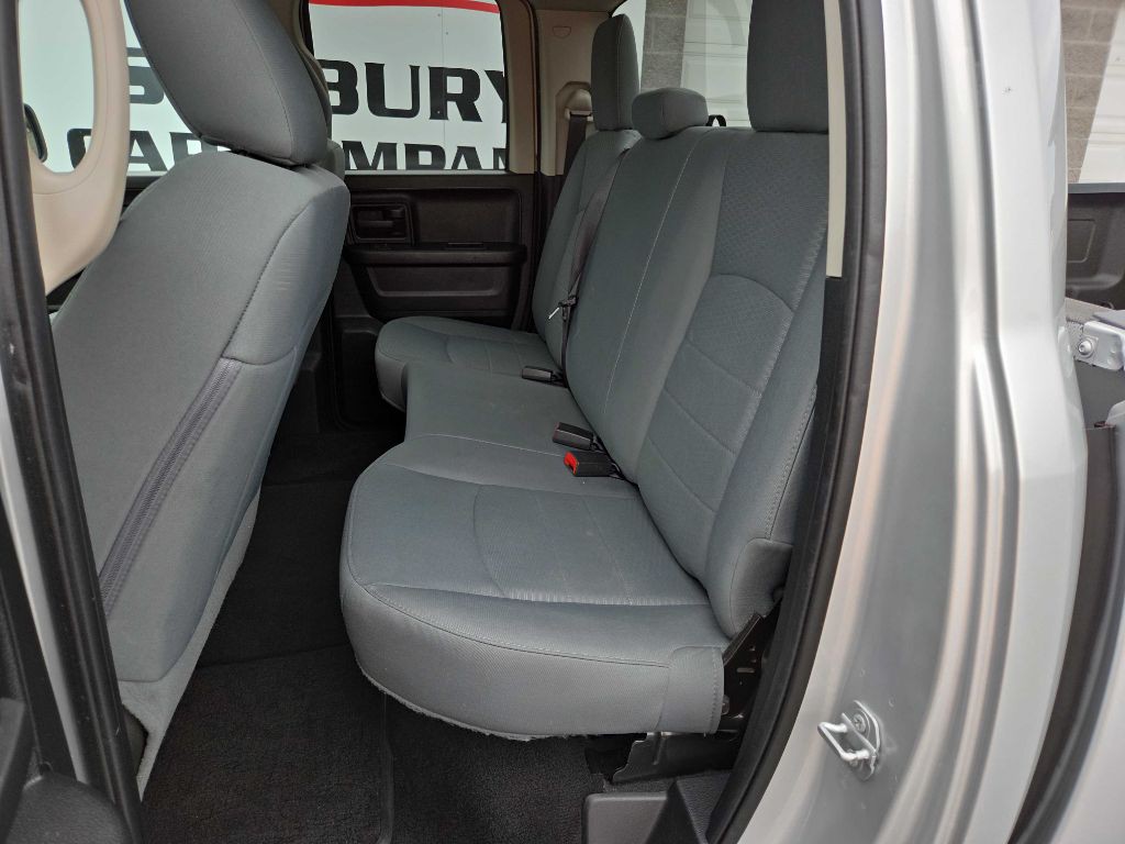 2017 RAM 1500 Image 9