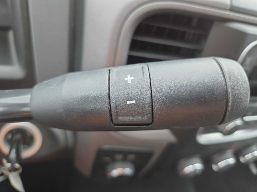 2017 RAM 1500 Image 19