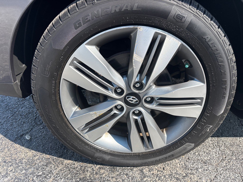 2014 Hyundai Tucson Image 28