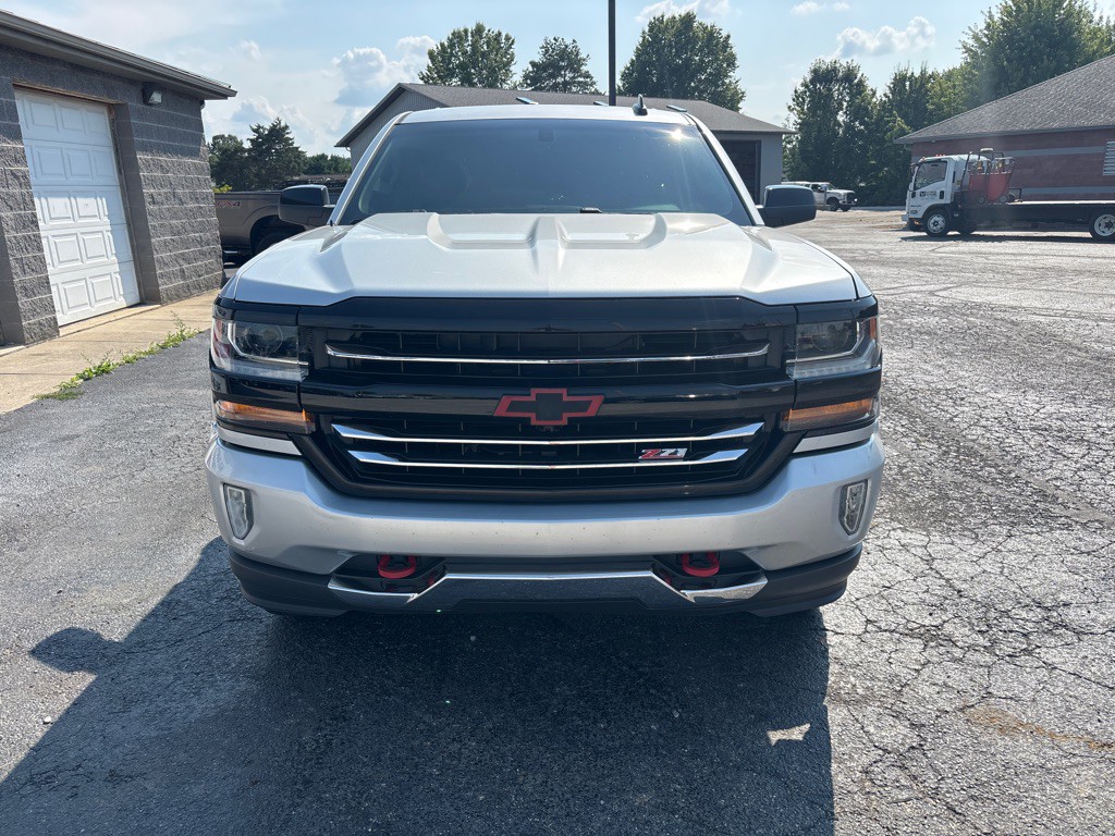 2017 Chevrolet Silverado 1500 Image 3