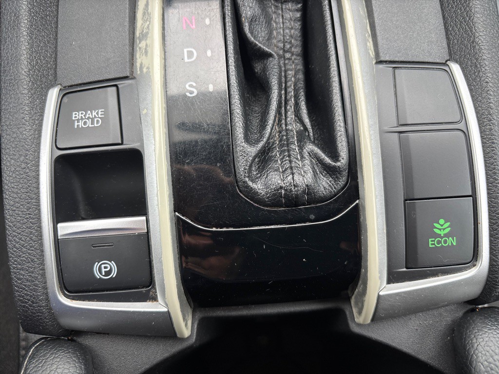 2019 Honda Civic Image 21