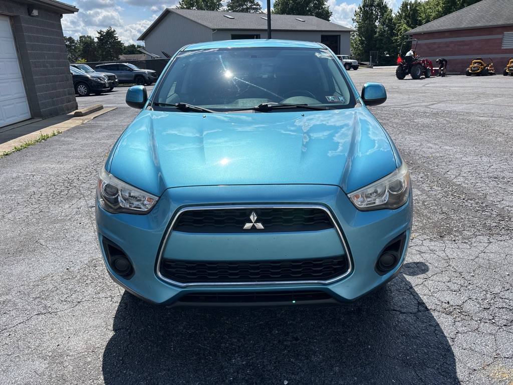 2014 Mitsubishi Outlander Image 3