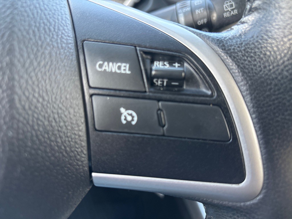 2014 Mitsubishi Outlander Image 15