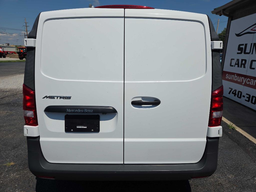 2021 Mercedes-Benz Metris Image 6