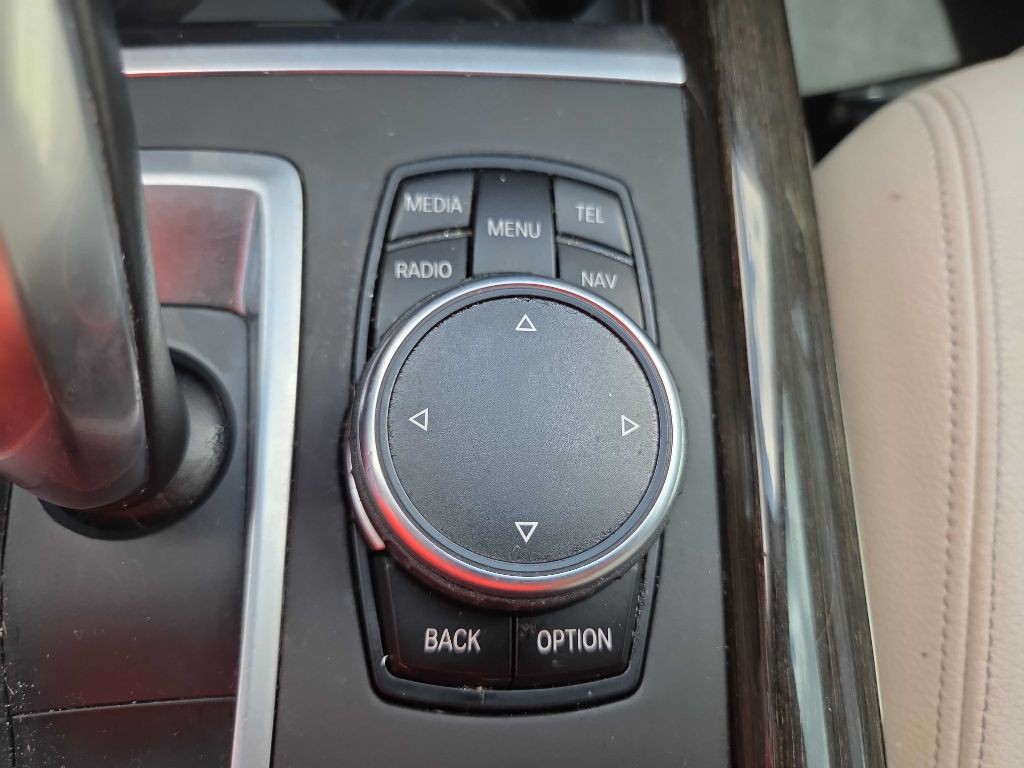 2016 BMW X5 Image 29