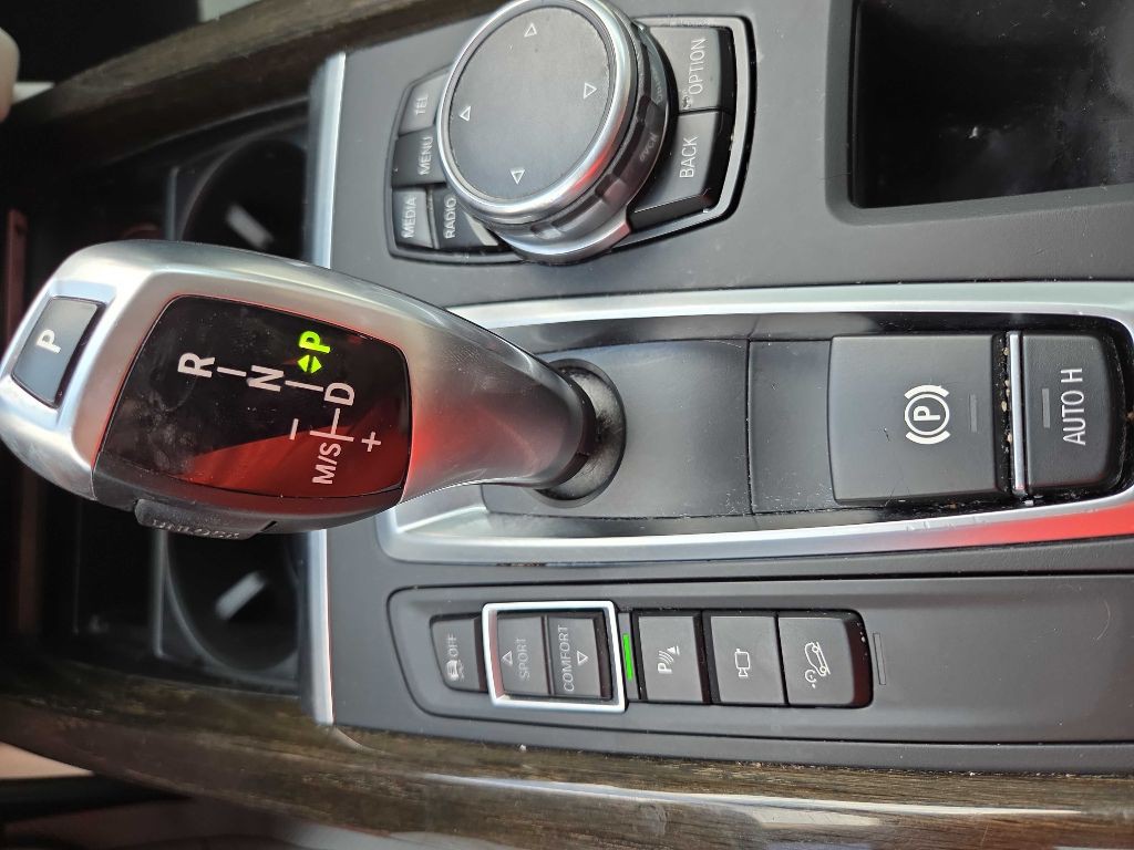 2016 BMW X5 Image 30