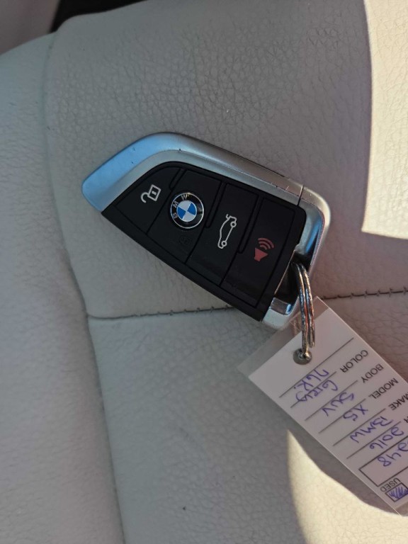 2016 BMW X5 Image 44