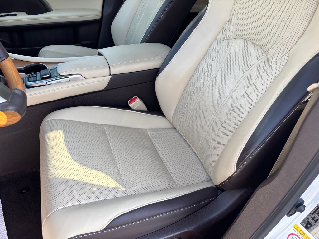2017 Lexus RX Image 8