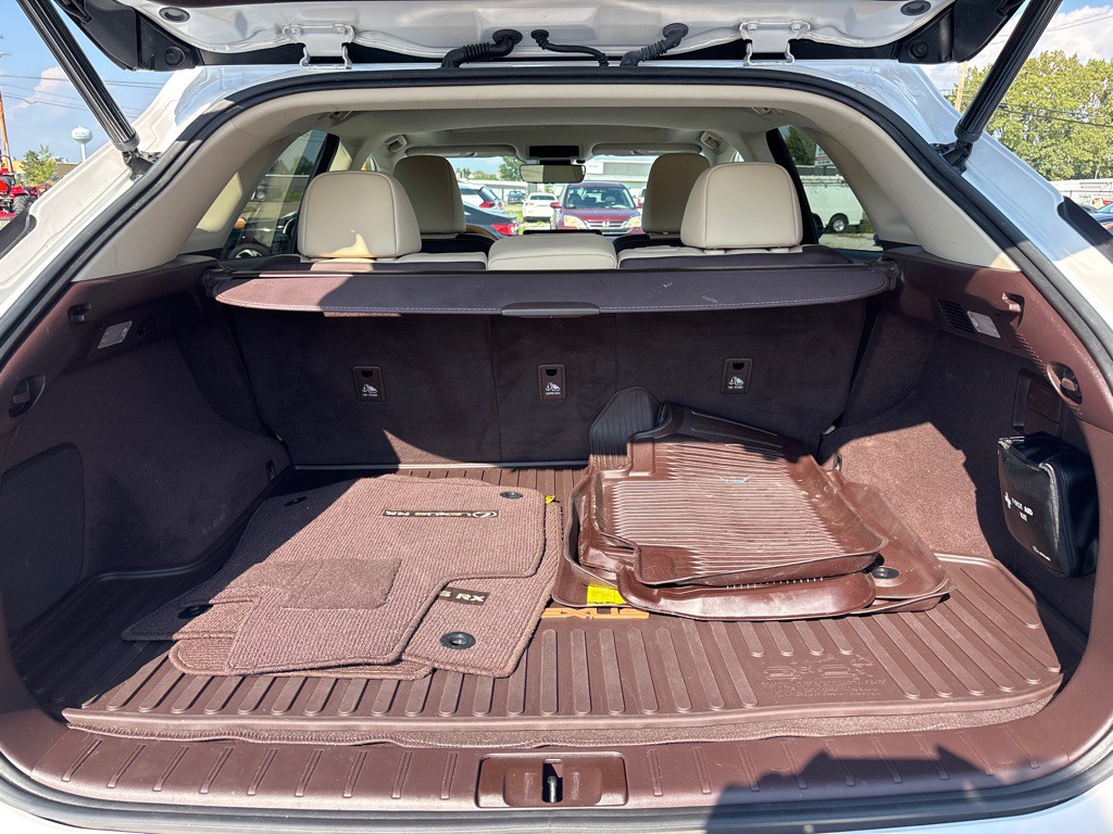 2017 Lexus RX Image 12
