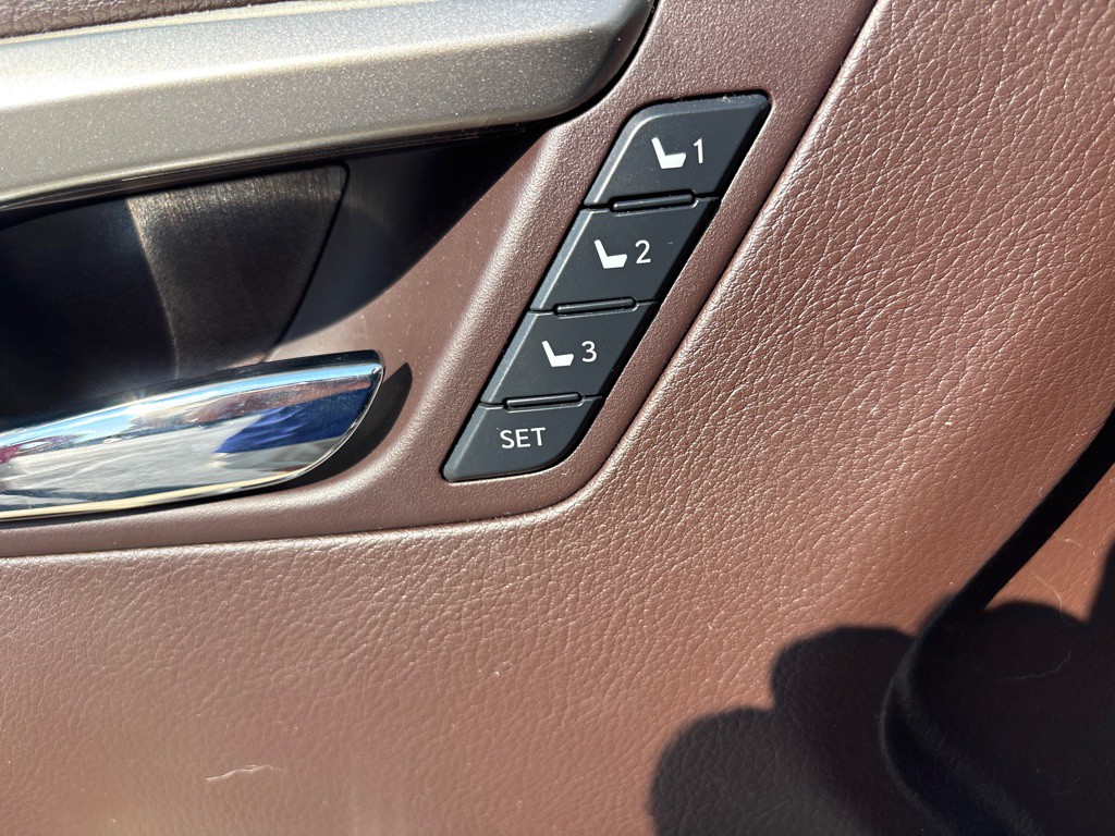 2017 Lexus RX Image 15