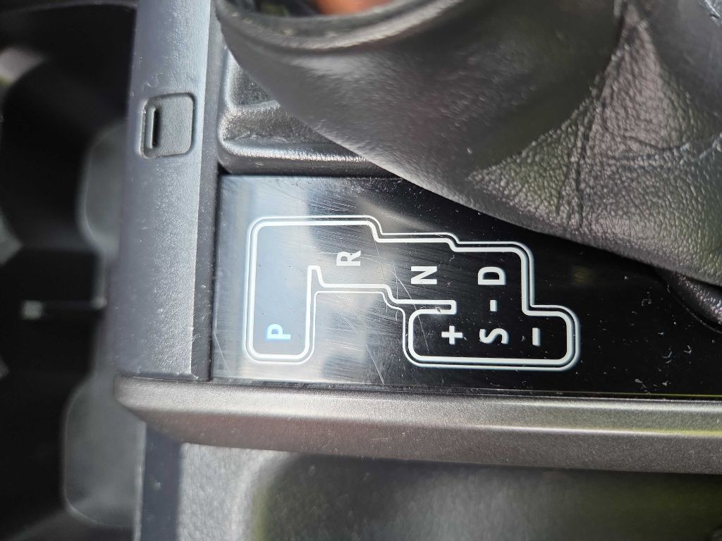 2017 Toyota Tacoma Image 29