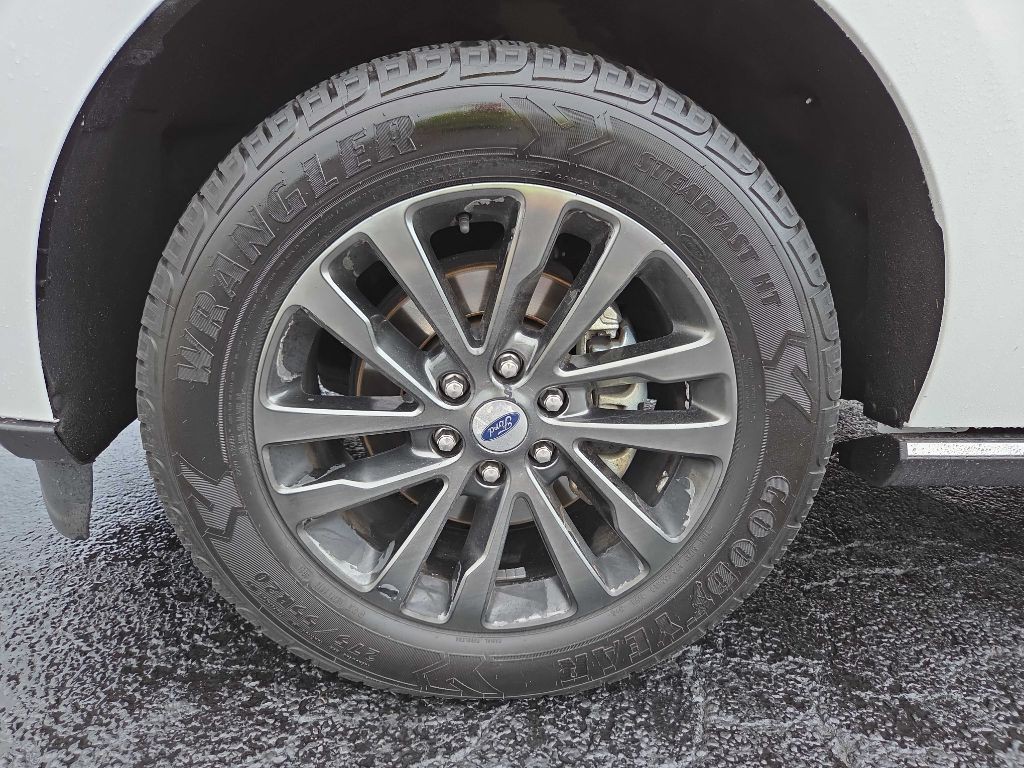 2019 Ford Expedition Image 34