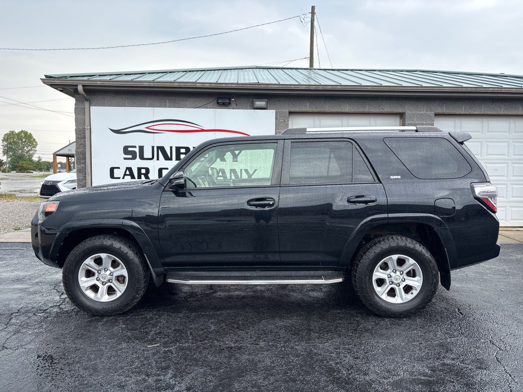2020 Toyota 4Runner Image 1