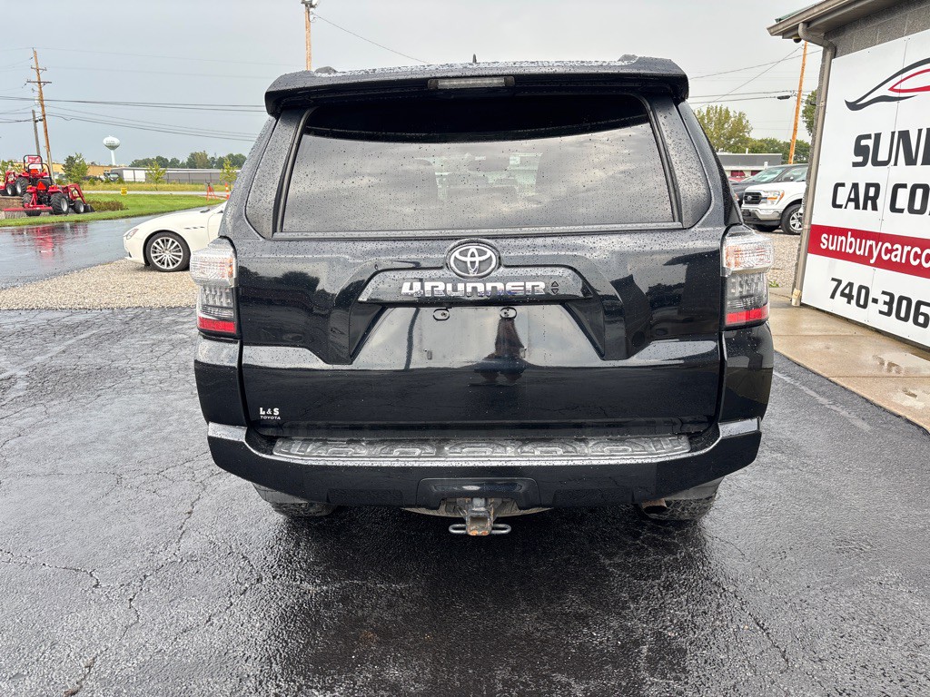 2020 Toyota 4Runner Image 6