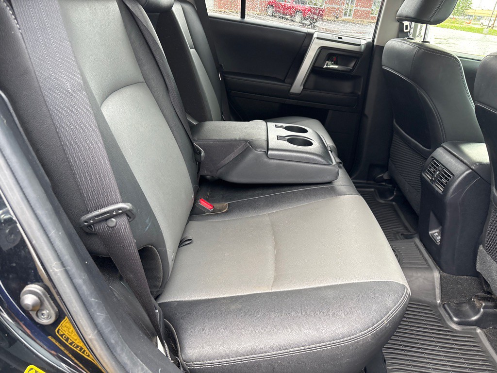 2020 Toyota 4Runner Image 11