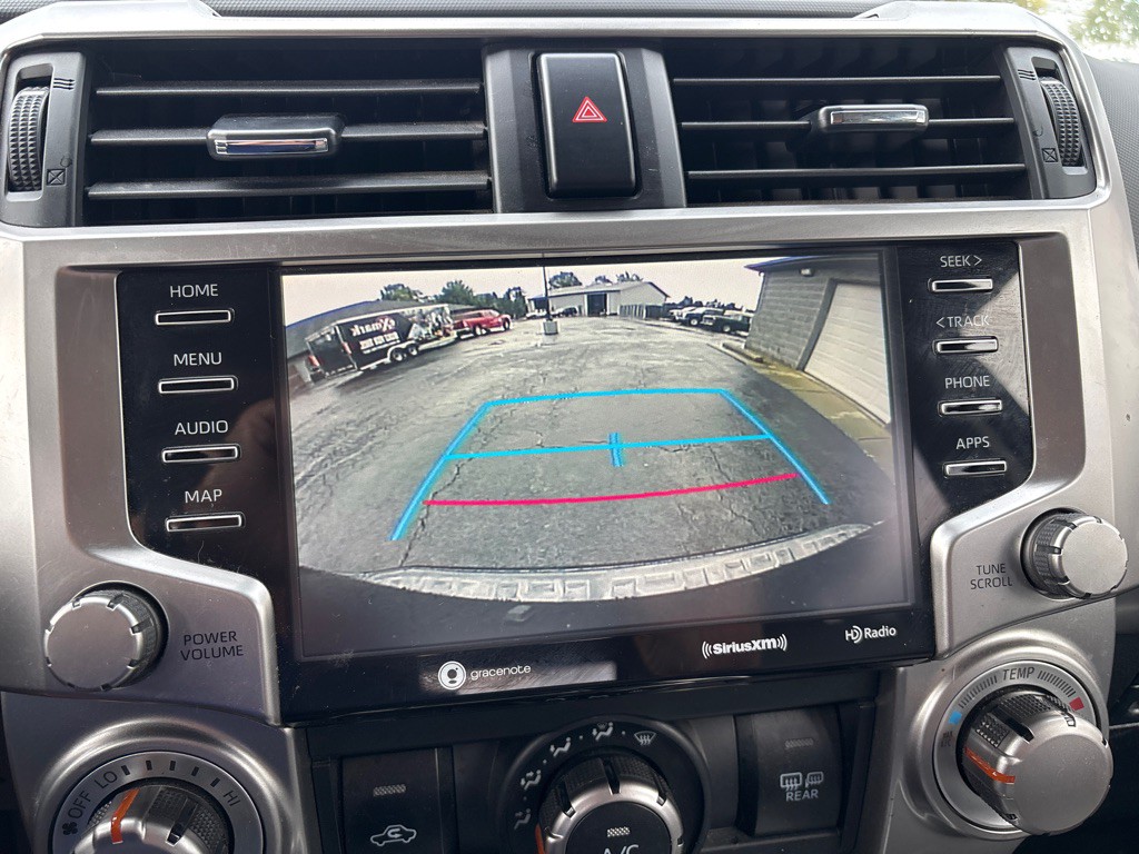 2020 Toyota 4Runner Image 19