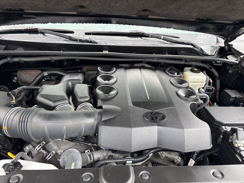 2020 Toyota 4Runner Image 25