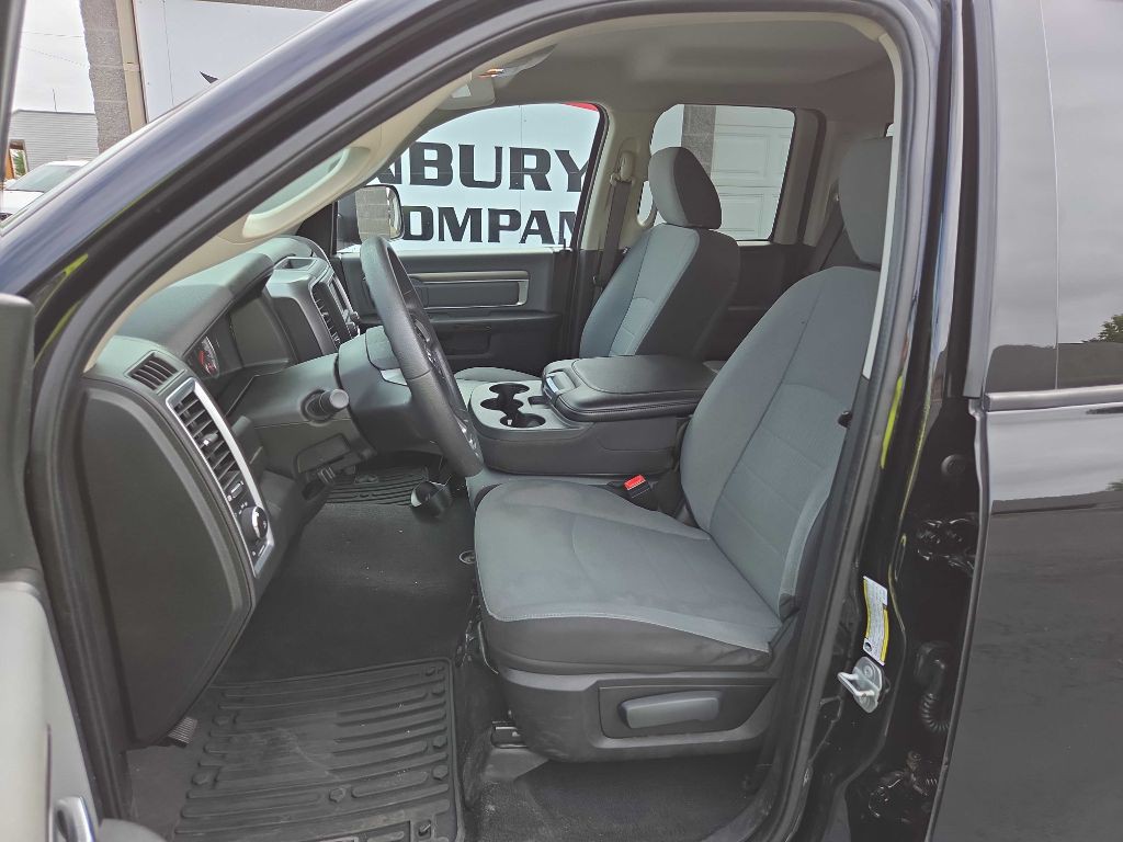 2022 RAM 1500 Image 6