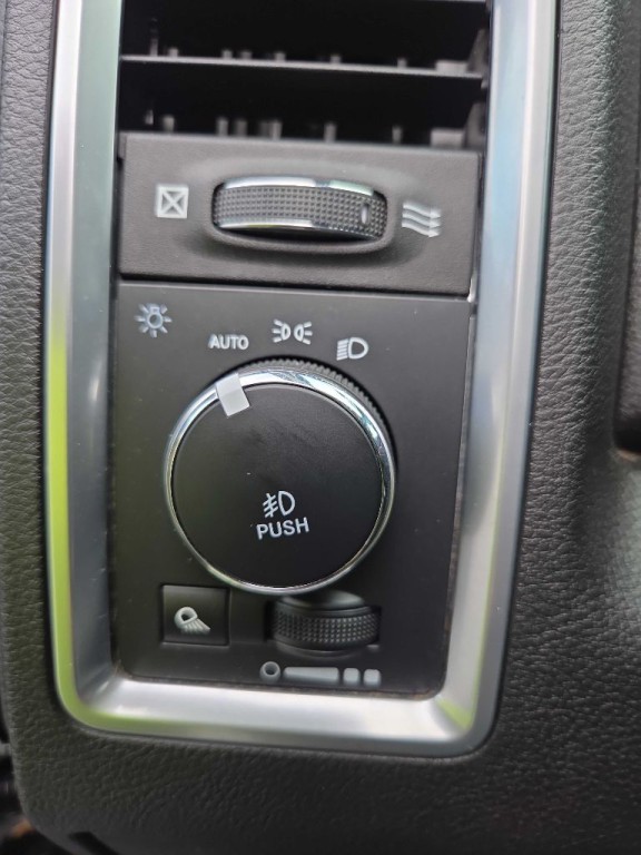 2022 RAM 1500 Image 12