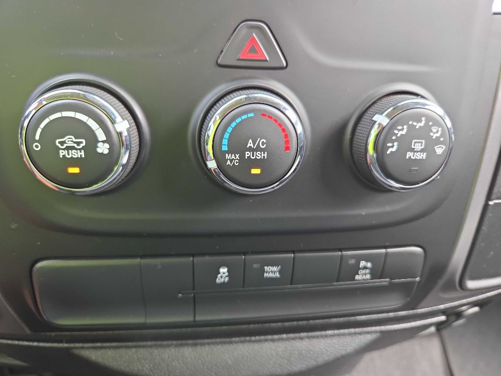 2022 RAM 1500 Image 24
