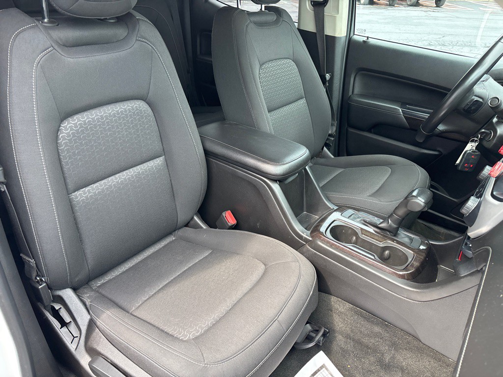 2017 GMC Canyon Image 10