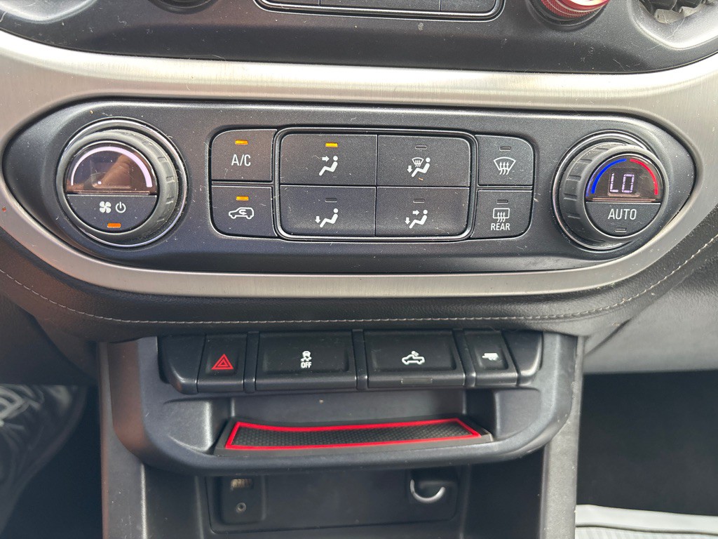 2017 GMC Canyon Image 19
