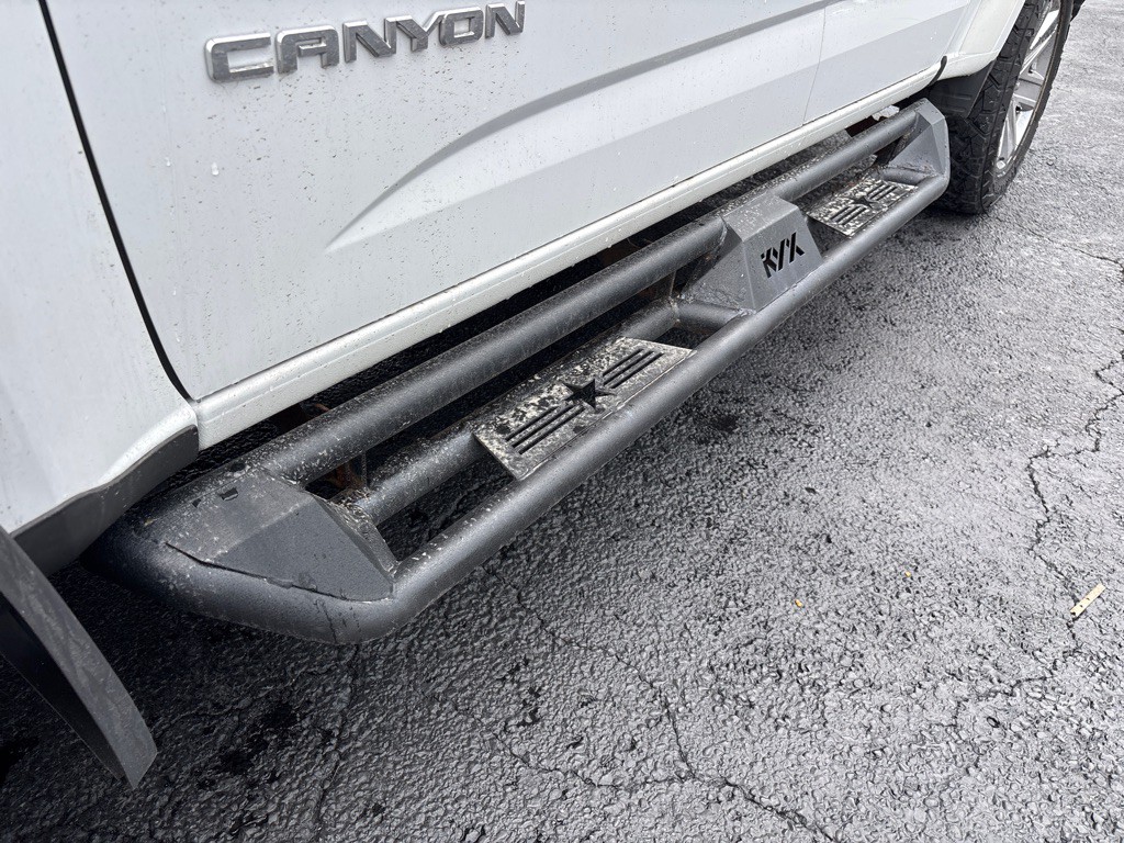 2017 GMC Canyon Image 24