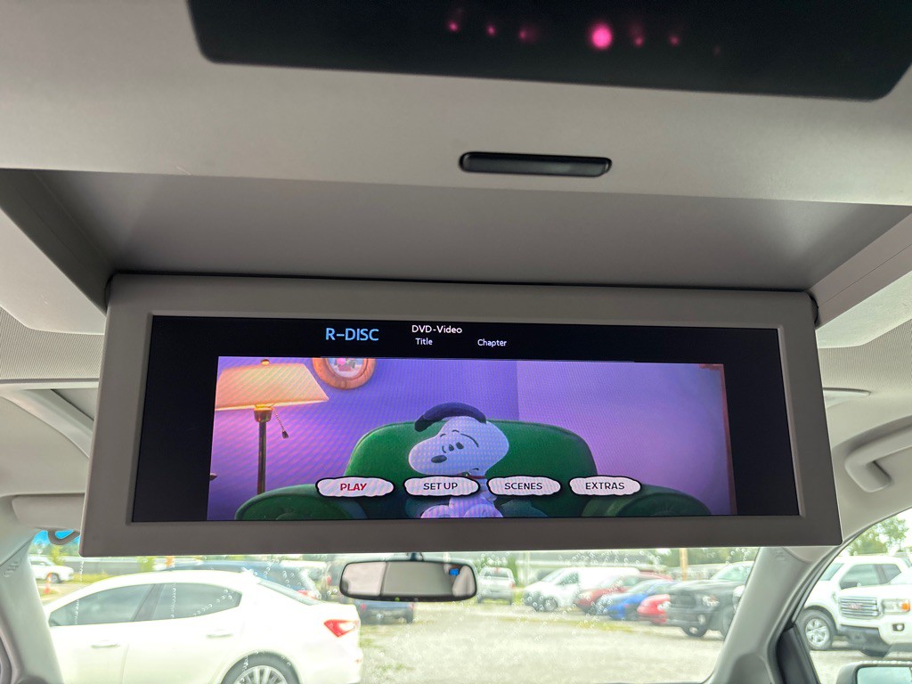 2017 Toyota Sienna Image 29